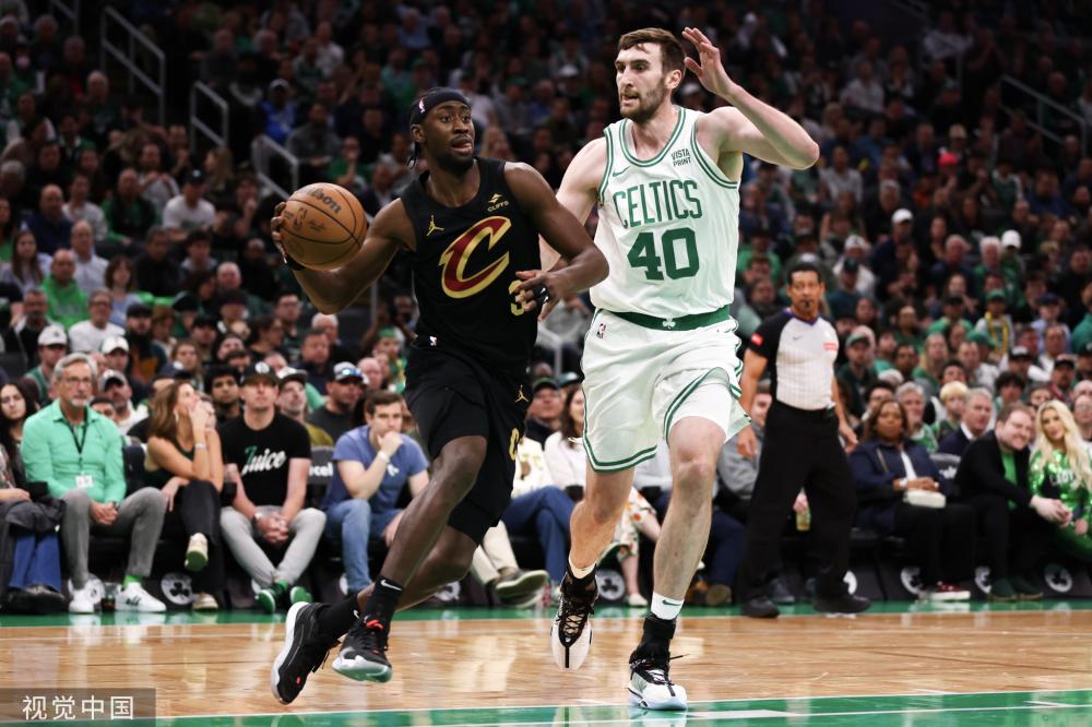 也给观众带 也给观众带