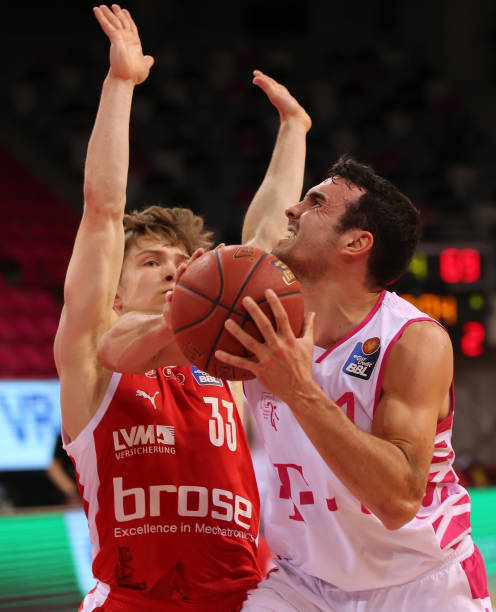 运动场上不 运动场上不