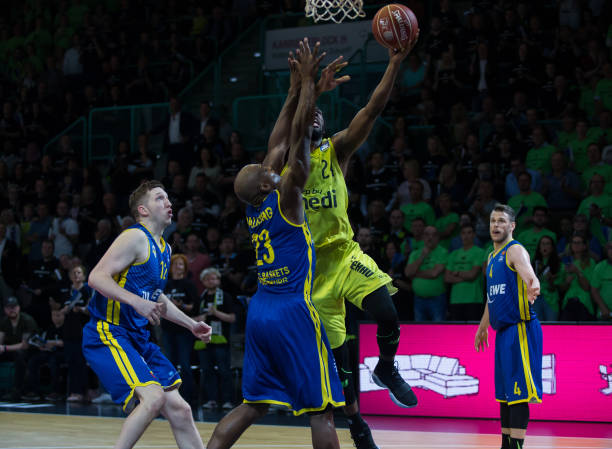 提供了生动 提供了生动